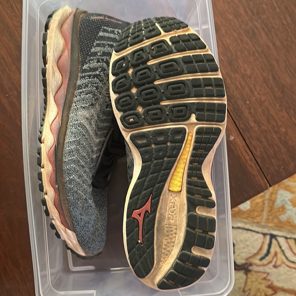 Mizuno Wave Sky running sneakers - BUNDLE ME! - Picture 6 of 6
